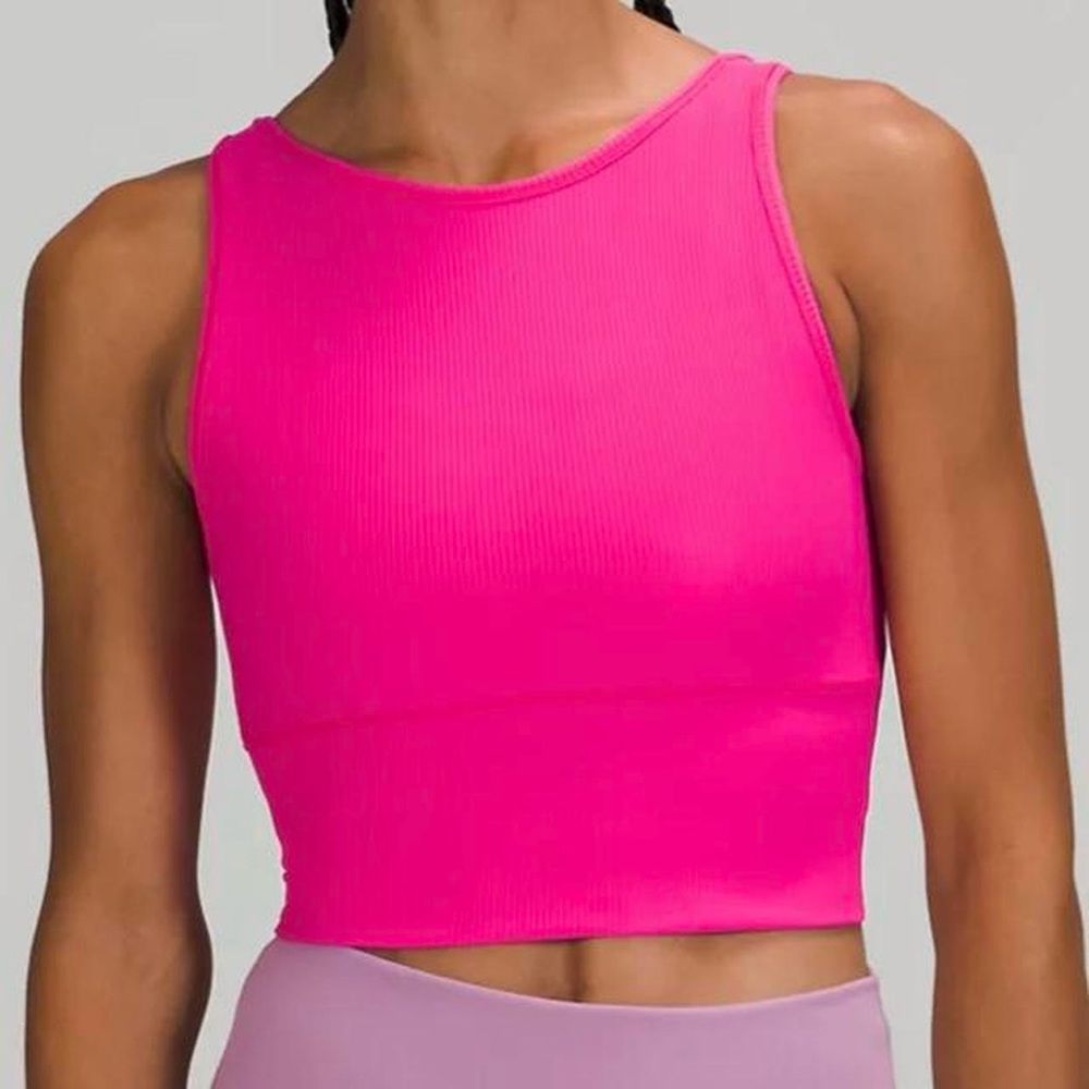 Lululemon top